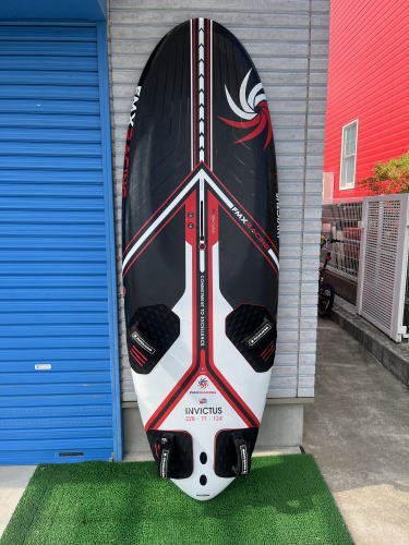 中古2022FMX INVICTUS　　124L