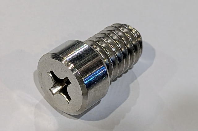 ウィンドサーフィンボード　エアーバルブ